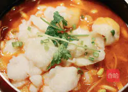 Illustration of how to make tomato dragon fish 6