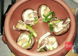 Illustration of how to make steam pot chicken 4