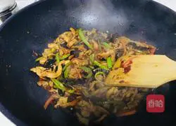 Illustration of how to make fish-flavored shredded pork 13