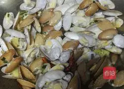 Illustration of how to make spicy scallops 7