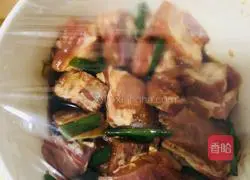 Illustration of Stir-fried Pork Ribs 2