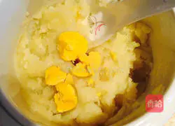 Simple potato salad ball recipe 5