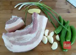 Hunan stir-fried pork recipe 1