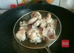 Illustration of how to make pickled pepper bullfrog 2