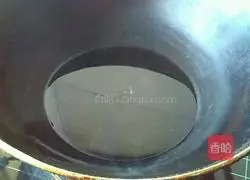 Dry sausage and stir-fried green beans Illustration of how to do it 5