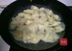 Illustration of how to make Sichuan-flavored hand-cooked dishes 21