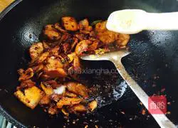 Illustration of twice-cooked pork 13