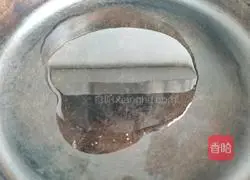 Illustration of how to steam razor clams 15