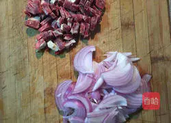 Illustration of how to make roast beef and mashed potatoes 2