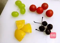 Illustration of how to make cherry tomato chocolate cake 6