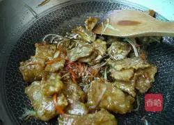 Illustration of Northeastern Pot Bun Pork 7