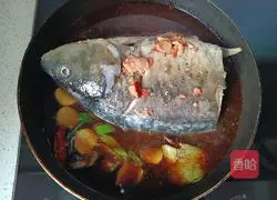 Illustration of how to cook fermented bean curd fish stew 8