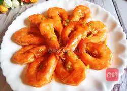 Illustration of braised prawns in oil 9