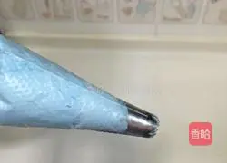 Illustration of how to make car cream cake 13