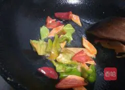 Illustration of how to make non-spicy twice-cooked pork 6