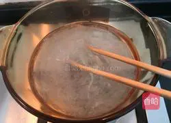 Illustration of how to make clam vermicelli 2