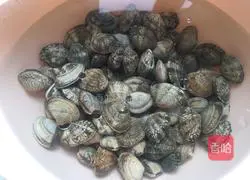 Illustration of how to make spicy clams 1