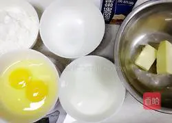 Yellow Illustration of how to make peach cream puffs 1