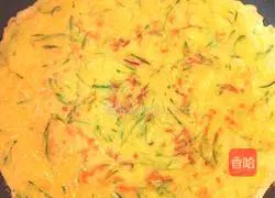 Illustration of how to make cucumber, meat floss and tomato sauce egg pancake 11