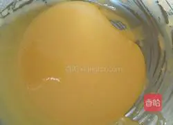 Illustration of how to make cream cake roll 6