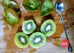 Yoghurt fruit salad recipe 4