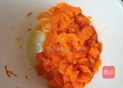 Illustration of how to make mashed potatoes comparable to KFC 3