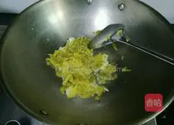 Illustration of how to make crispy pork in sour soup 8