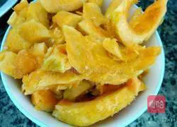 River Crab Pumpkin Soup Recipe Illustration 5