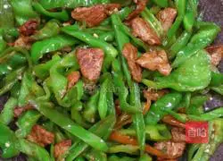 Illustration of how to make fried pork with pepper 4