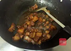 Illustration of how to make braised pork 9