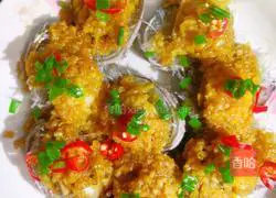 Illustration of how to make garlic abalone 9