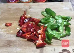 Illustration of home-style dry pot fish 3