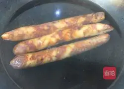 Illustration of how to make sausage 2