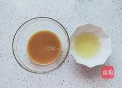 Illustration of how to make steamed king oyster mushrooms with luncheon meat 5