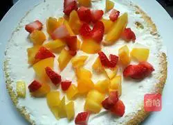 Strawberry Cream Cake Recipe Illustration 5