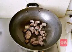 Illustration of Beef Stewed Potatoes 4