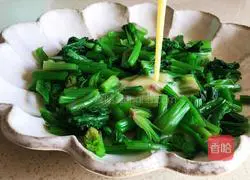 Illustration of how to make steamed eggs with spinach and shrimp 5