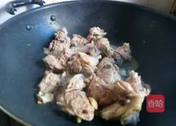 Illustration of how to cook Beer Duck Stewed with Coprinus Mushrooms 3