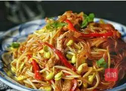 Illustration of how to make fried vermicelli with soybean sprouts 6