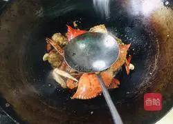 Illustration of how to make green onion and ginger prawn crab 6