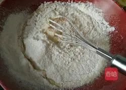 Illustration of how to make cream cake roll 4