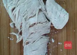 Illustration of how to make Bangbang shredded chicken 5