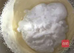 Illustration of how to make light cream cake 3