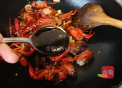 Illustration of how to make spicy crayfish 8