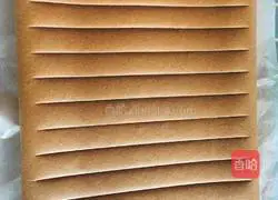 Illustration of how to make cream cake roll 18