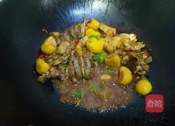 Illustration of how to cook chestnut and bullfrog 10