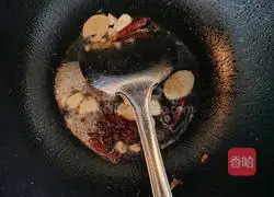 Braised crucian carp recipe 5