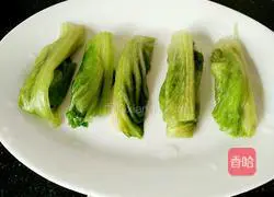 Oyster Sauce Lettuce Wraps Recipe Illustration 4