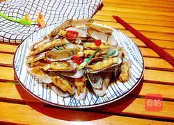 Illustration of how to cook razor clams in sauce 7