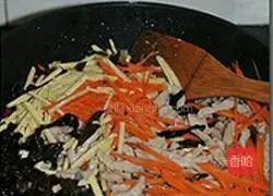 Illustration of how to make fish-flavored shredded pork 6